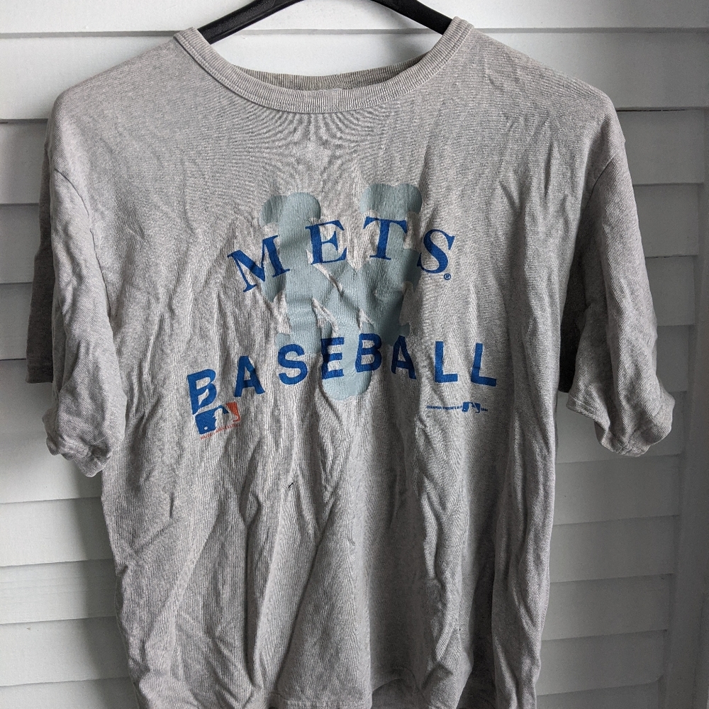 Vintage 1990s New York Mets t-shirt mens Large distressed Champion